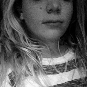 Meet your Posher, Delaney